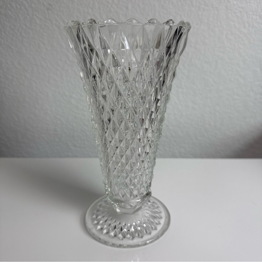 Vintage Indiana Glass Diamond Point Vase Clear 8” Footed Flower